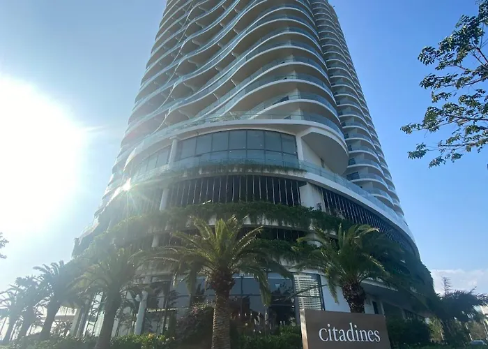 By The Citadines Marina 1br Ha Long