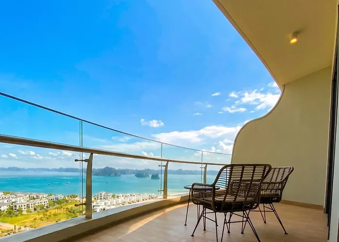 By The Citadines Marina 1br *