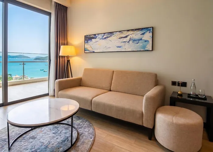 Apartment By The Citadines Marina 1br Ha Long