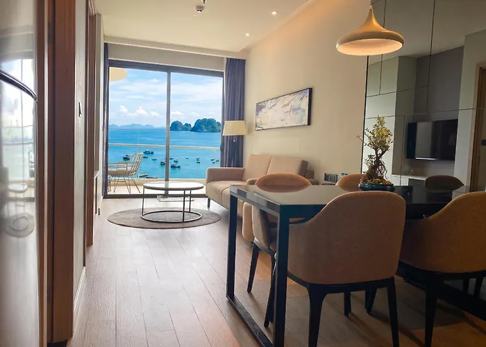 By The Citadines Marina 1br *